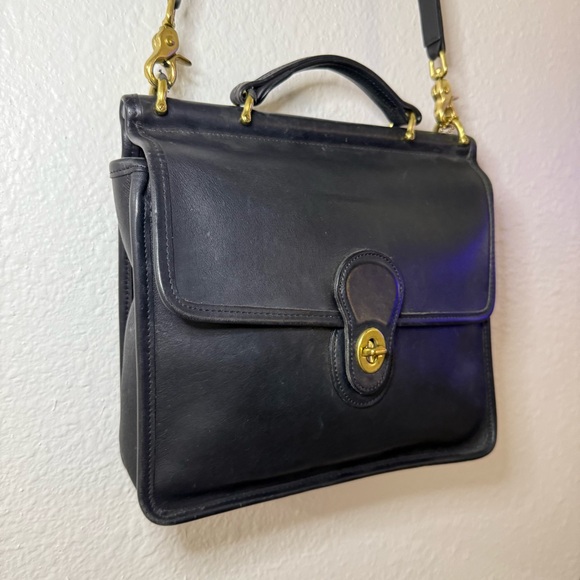 Vintage Black Leather Willis Coach Purse Crossbody Bag - Picture 2 of 16